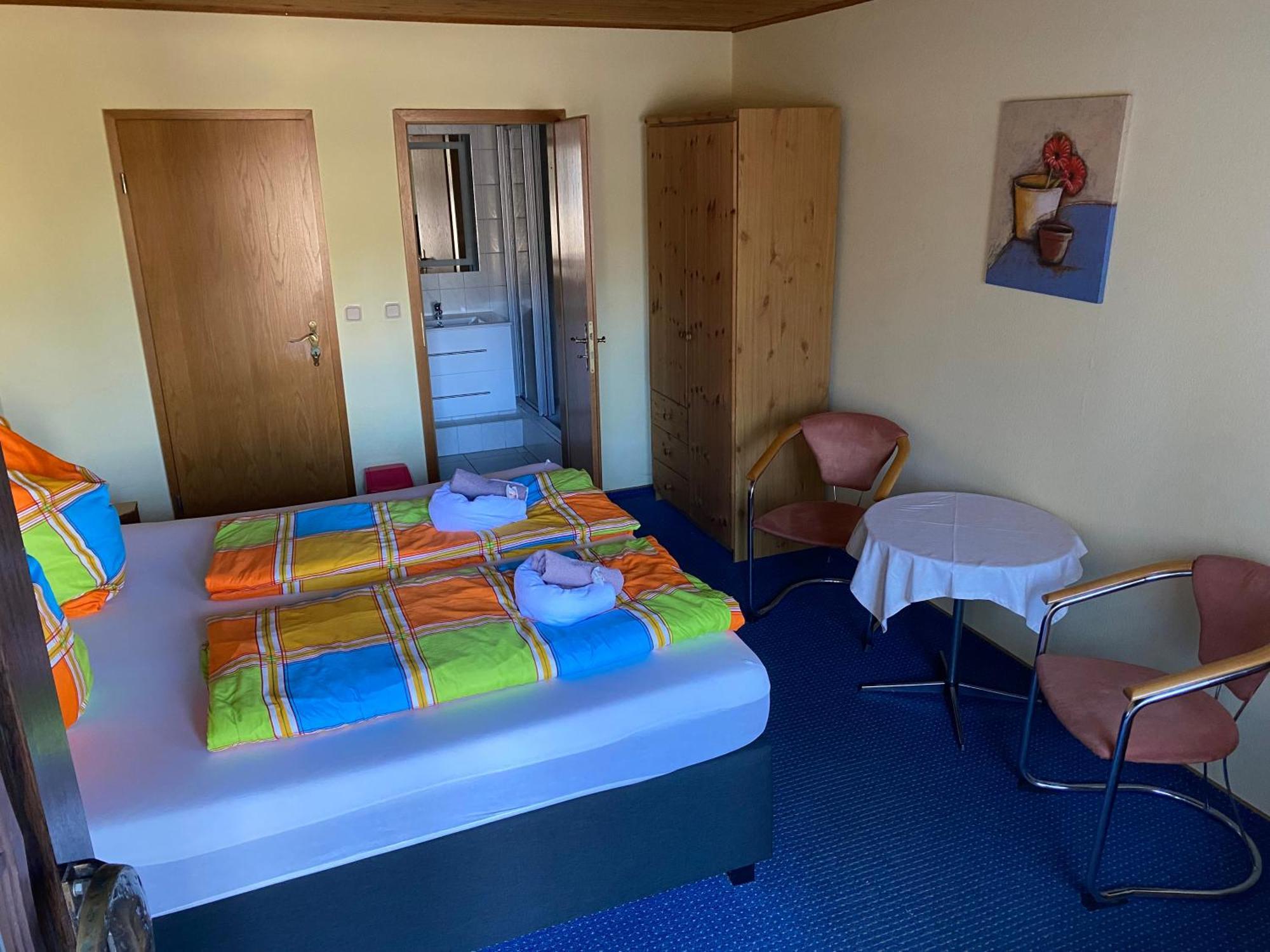 Motel Zur Festwiese Gierstädt Esterno foto