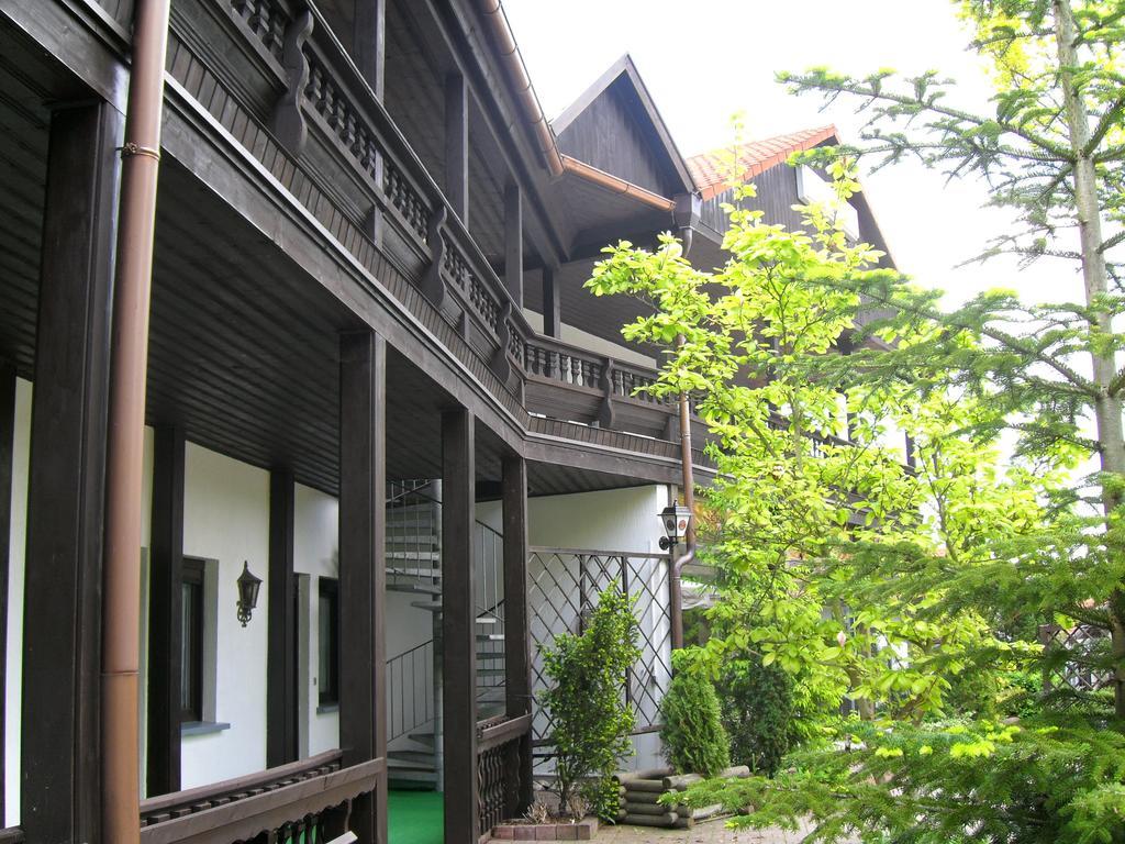 Motel Zur Festwiese Gierstädt Esterno foto