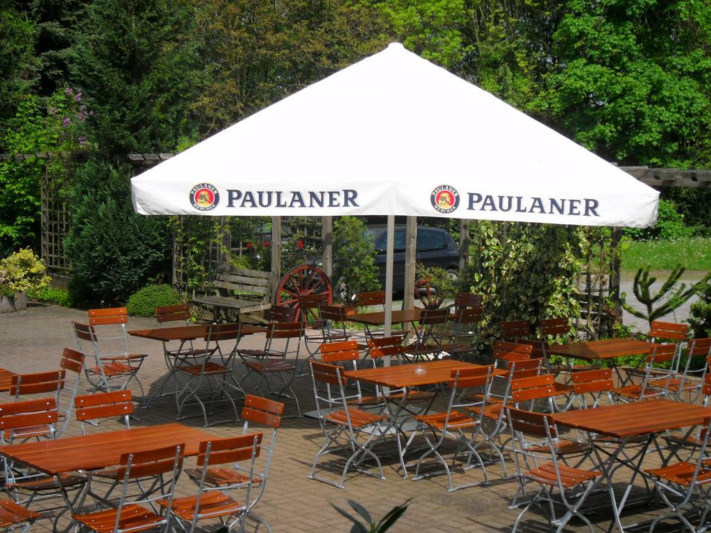 Motel Zur Festwiese Gierstädt Esterno foto