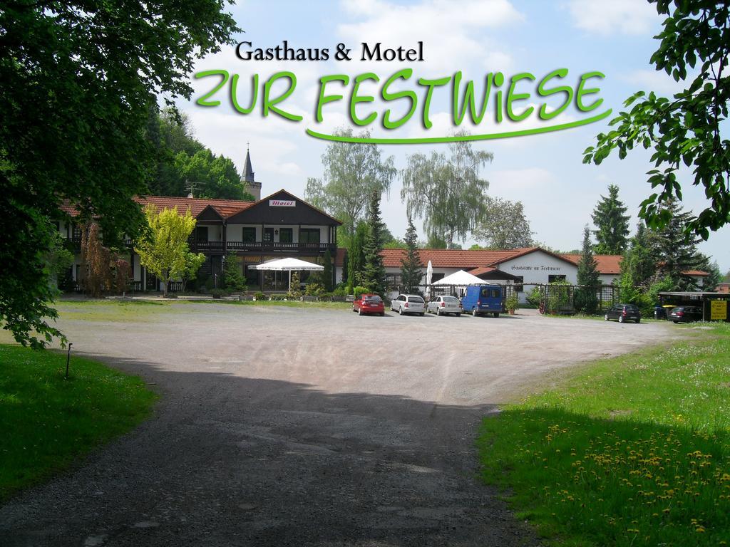 Motel Zur Festwiese Gierstädt Esterno foto